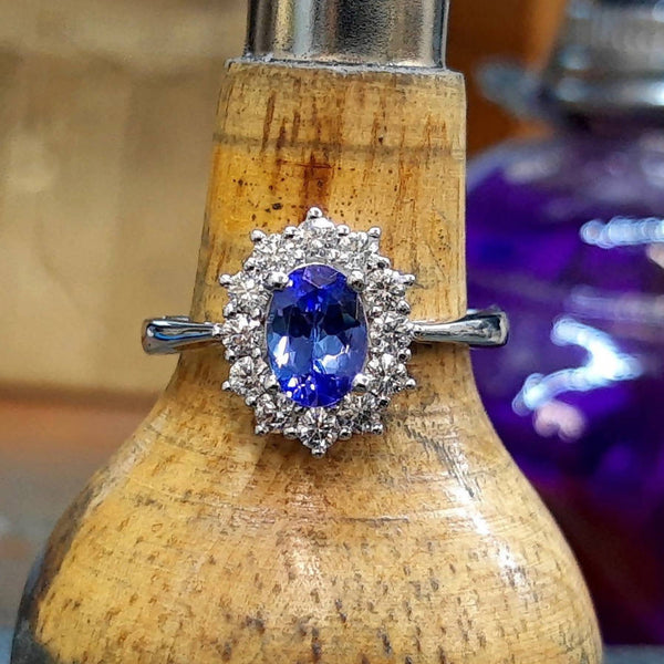 Large blue Tanzanite and Diamond cluster ring in white gold